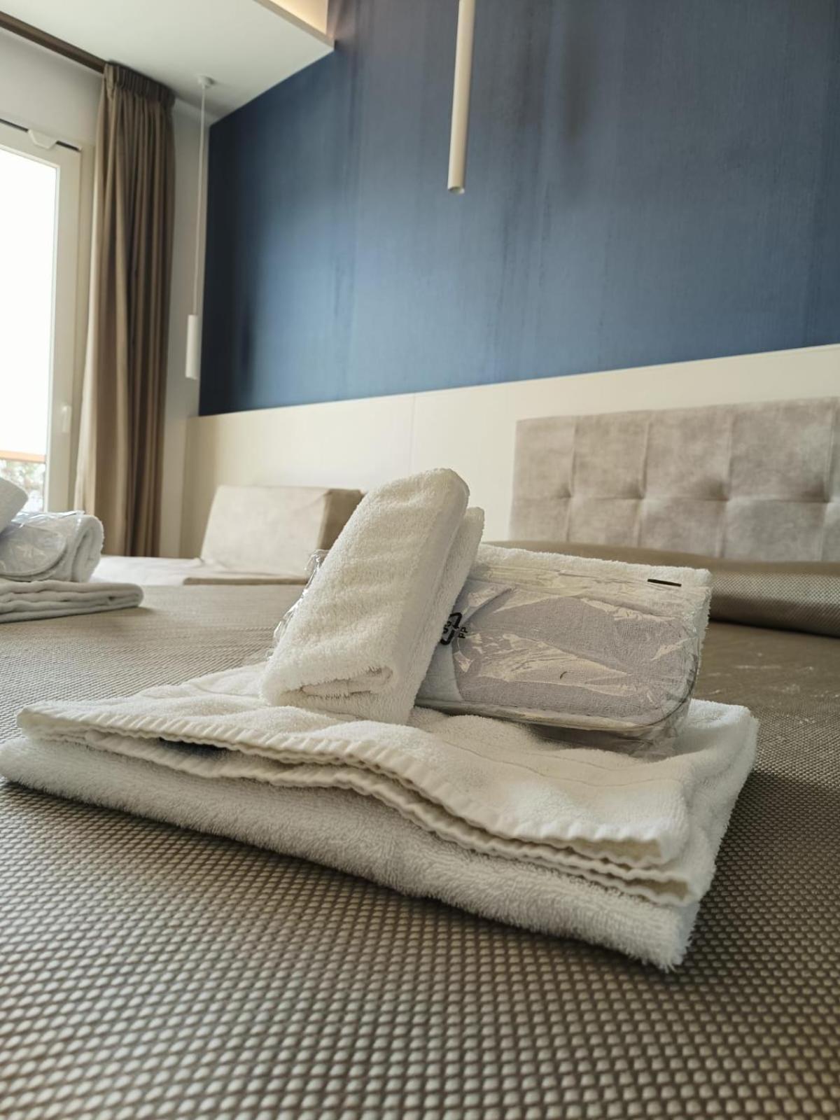 פורטו צ'זראו Hotel Posidonia מראה חיצוני תמונה